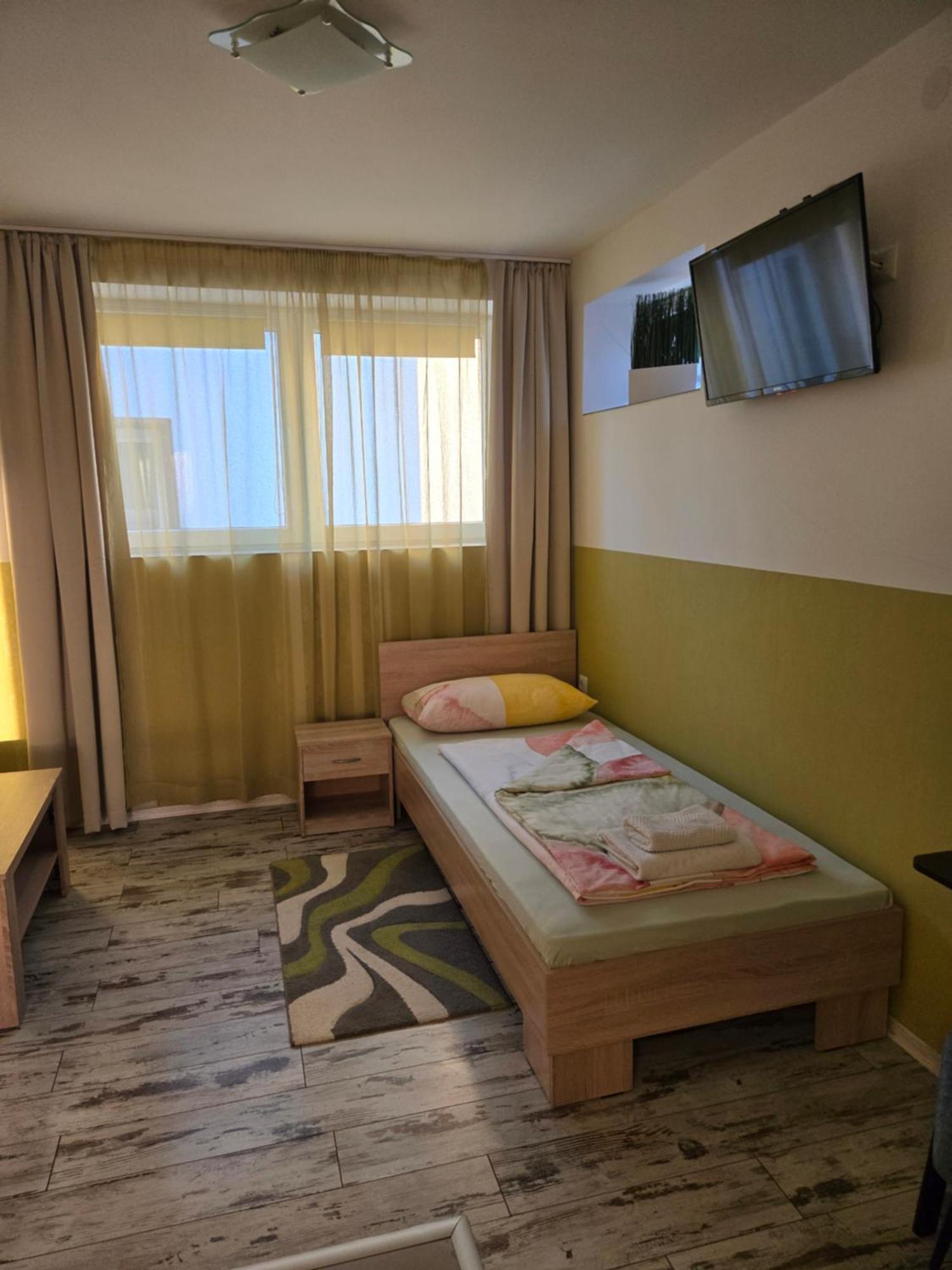 Motel Riedwirtshaus Neu-Ulm Esterno foto
