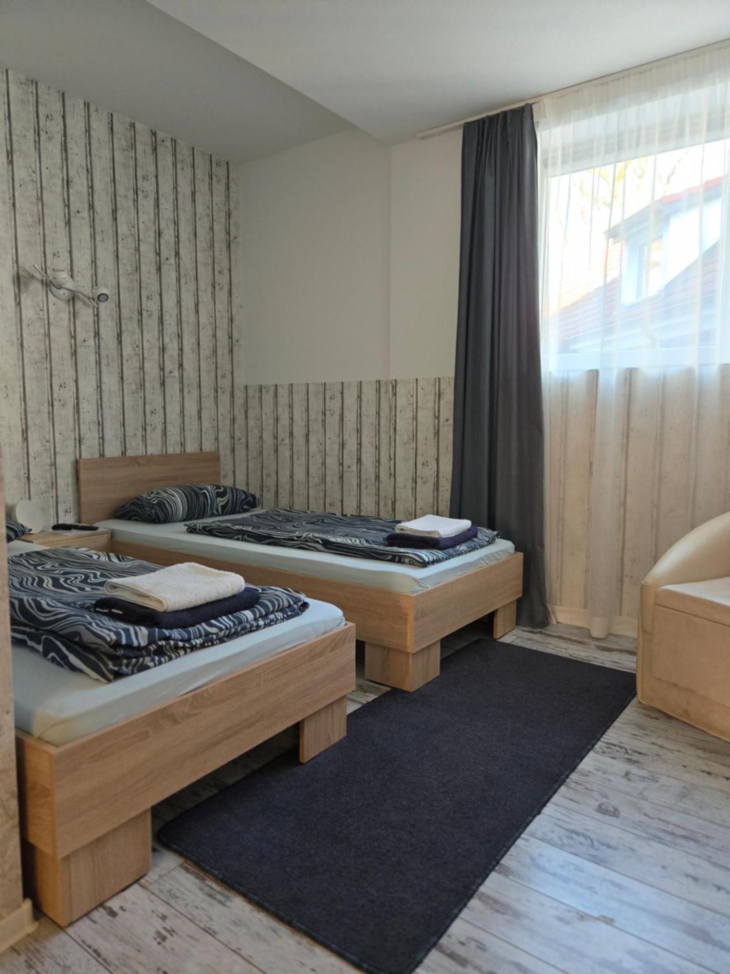 Motel Riedwirtshaus Neu-Ulm Esterno foto